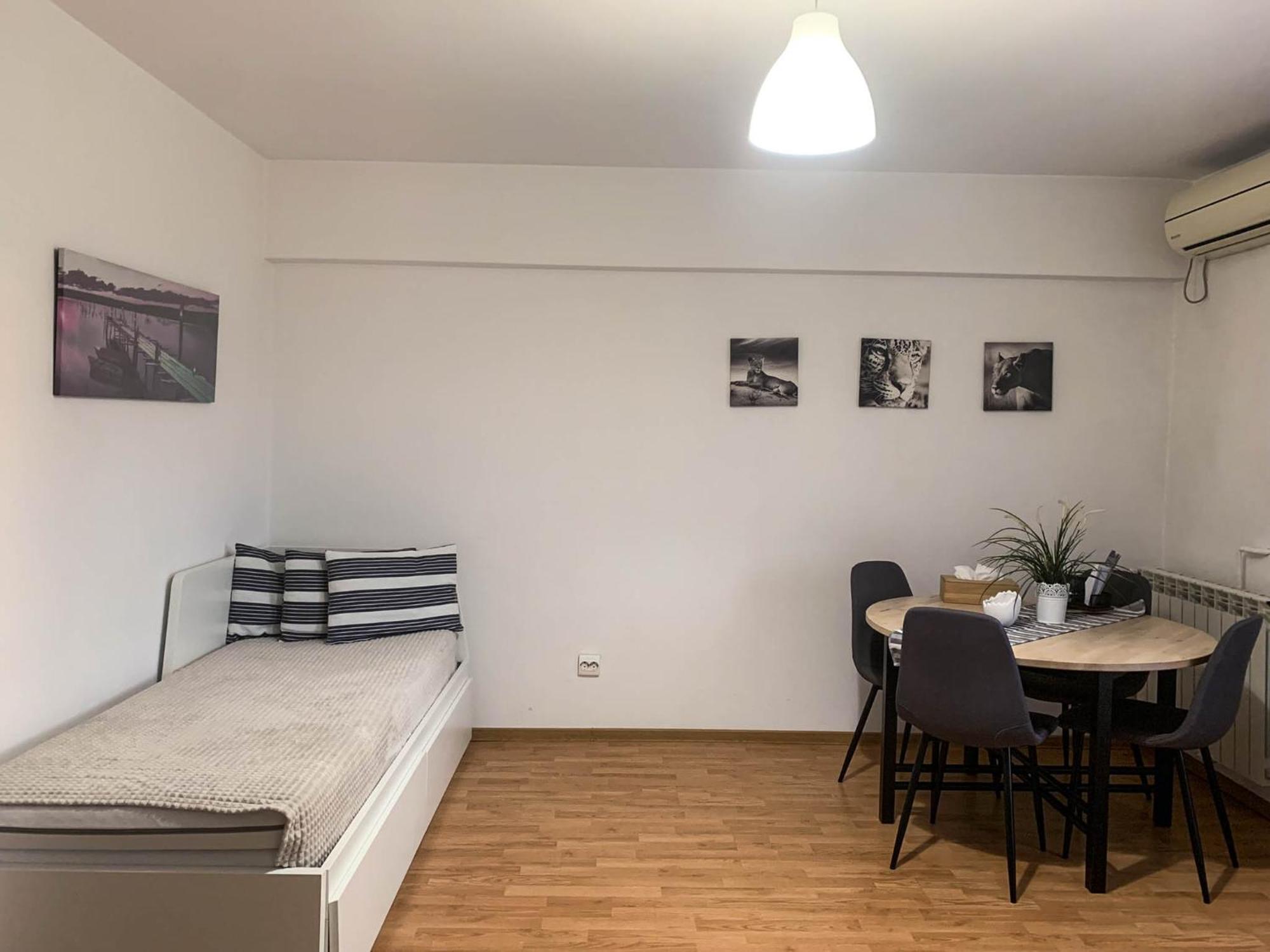 Sunrise Apartments City Center Bukarest Exterior foto